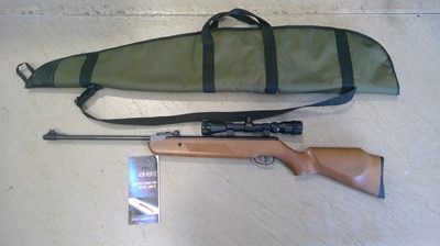 Lot 220 - A Sportsmarketing SMK 19 Break Barrel Air...