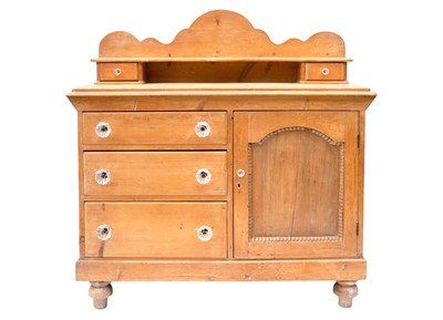 Lot 906 - A Victorian pine chiffonier.