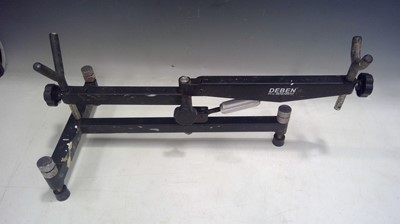 Lot 32 - A Deben Pro Benchrest.