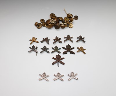 Lot 213 - MACHINE GUN CORPS: The lot comprises 2 cap...