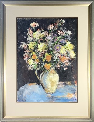 Lot 368 - Chris INSOLL (1956) Still Life Flowers,...