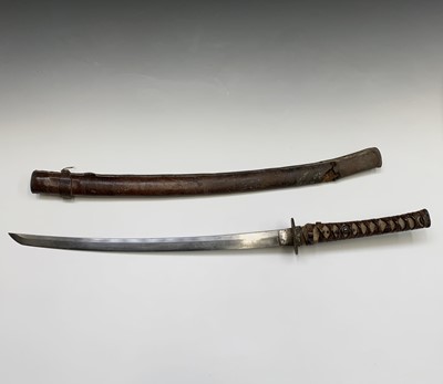 Lot 24 - A Japanese WWII Katana sword, with steel blade...