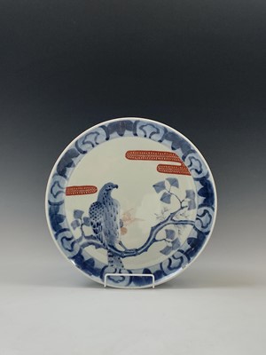 Lot 85 - A Japanese porcelain charger, early 20th...