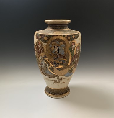 Lot 187 - A large Japanese Satsuma pottery vase, late...