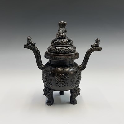 Lot 312 - A Chinese bronze koro and cover, 20th century,...