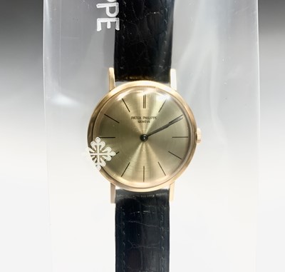 Lot 803 - Patek Philippe ref 3442/1 (centre seconds) An...