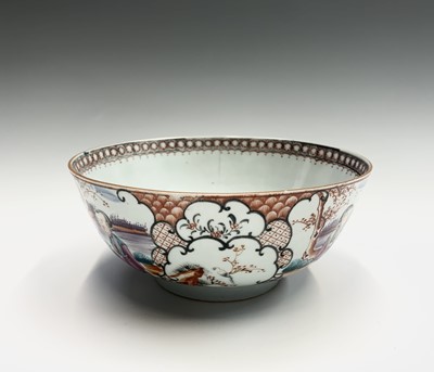 Lot 133 - A Chinese export porcelain 'Mandarin Palette'...