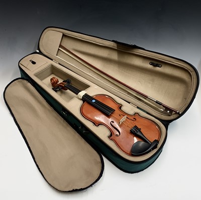 Lot 38 - A Chinese Antoni violin, model ACV31, with bow...