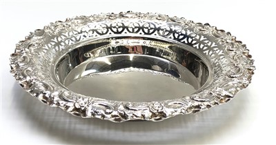 Lot 2109 - A silver sweetmeat dish with scroll and flower...