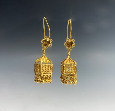 Lot 732 - A pair of very high purity Middle Eastern...