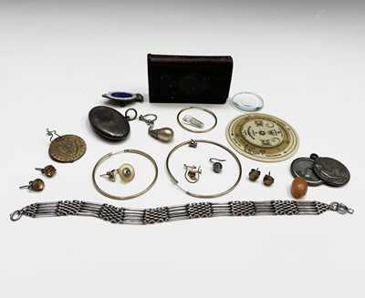 Lot 209 - "Knitted Garments For The Royal Navy" an...