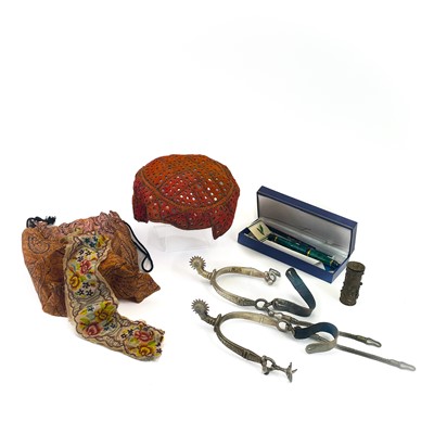 Lot 58 - A Waterman green marbled fountain pen, cased.