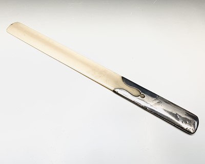 Lot 138 - A paper knife