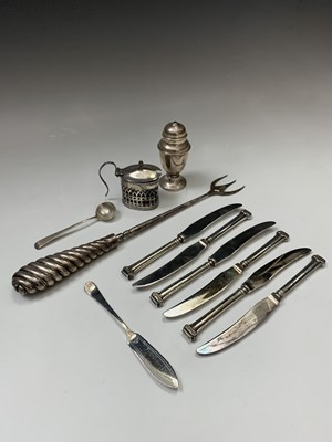 Lot 89 - A Victorian toasting fork with filled silver...