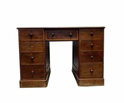 Lot 3000 - A Victorian mahogany pedestal desk, the...