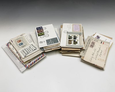 Lot 322 - GB and World Covers - plastic box containing...