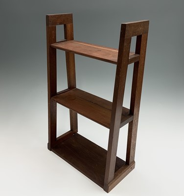 Lot 31 - An Edwardian mahogany small display shelf,...