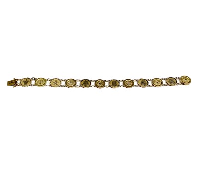 Lot 16 - A Chinese gold bracelet with twelve 'cash'...