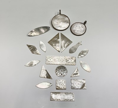 Lot 195 - A quantity of Chinese mother of pearl counters....