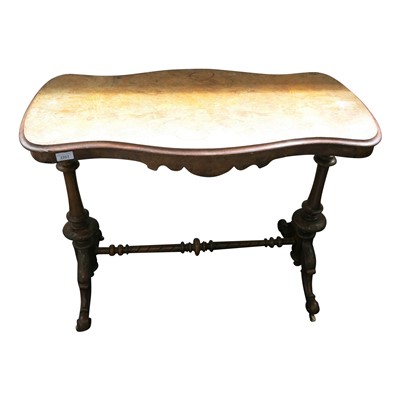 Lot 3352 - A Victorian walnut centre table, height 71cm,...