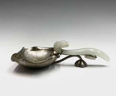 Lot 32 - A Chinese jade and silver spoon, the bowl in...