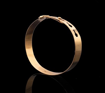 Lot 52 - A plain 9ct gold bangle 15gm width 9.3mm