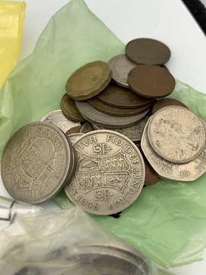 Lot 13 - Great Britain & Isle of Man Coins etc - A box...