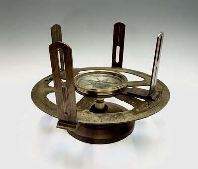 Lot 430 - An early 18th century brass circumferentor,...