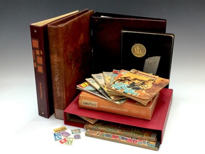 Lot 342 - World Collections in 8 albums. Lot includes...