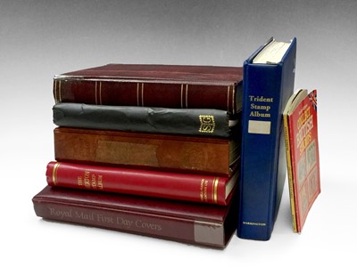 Lot 344 - Great Britain. Collection in 6 albums 1950s to...