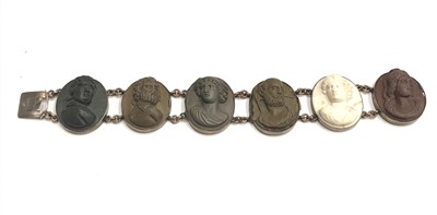 Lot 2472 - An early 19th century Grand Tour lava cameo...