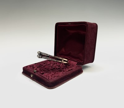 Lot 246 - A Victorian high purity gold hinged double...