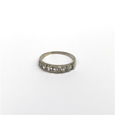 Lot 2607 - A 14ct white gold ring hoop set with seven...