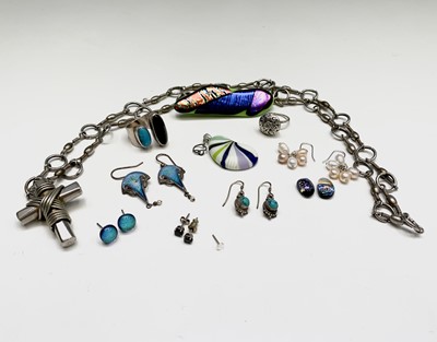 Lot 109 - A Mexican silver ring, a artist's jewellery...