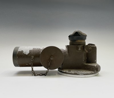 Lot 58 - An aluminium rangefinder, painted khaki and...
