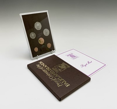 Lot 17 - Great Britain, Guernsey & Falkland Islands...