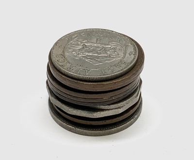 Lot 24 - G.B. & World Coinage - A collection of G.B....