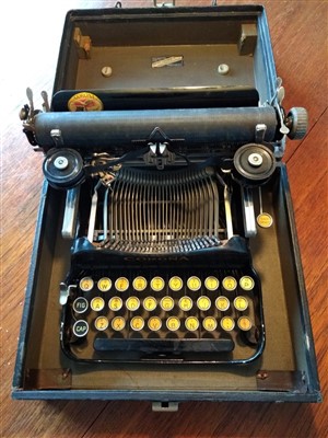 Lot 177 - A Corona '3' portable typewriter, cased.