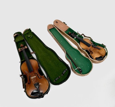 Lot 392 - A German violin, with two-piece back, cased,...