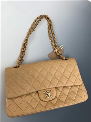 Lot 3201 - A Chanel tan lambskin leather quilted handbag,...