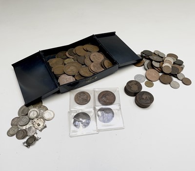 Lot 66 - G.B and World Coinage. Box containing mainly...