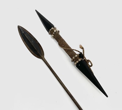 Lot 390 - An African double-ended ornamental dagger,...