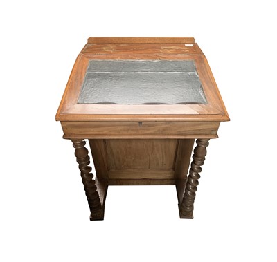 Lot 3021 - A Victorian mahogany davenport, height 83.5cm,...