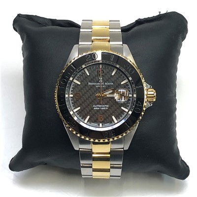 Lot 2488 - A Bernhard H. Mayer gentleman's automatic...
