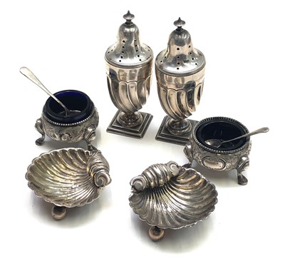 Lot 2026 - A pair of Deakin & Francis silver spiral...