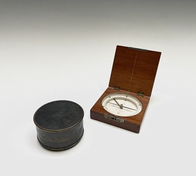 Lot 568 - A pocket sextant, by Francis Barker & Son, in...