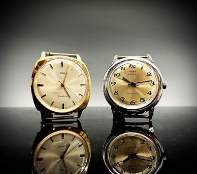 Lot 273 - A Timex Electric Dynabeat 36.5mm diameter and...