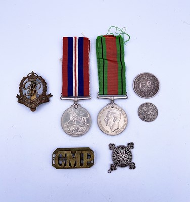 Lot 101 - Medals, badges & coins Lots comprises a World...