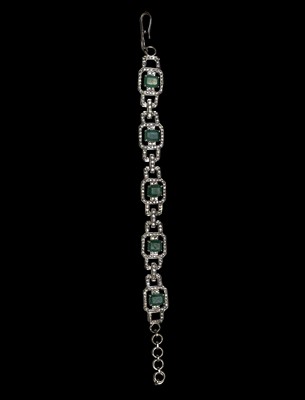 Lot 184 - An impressive Mappin and Webb 18ct white gold...