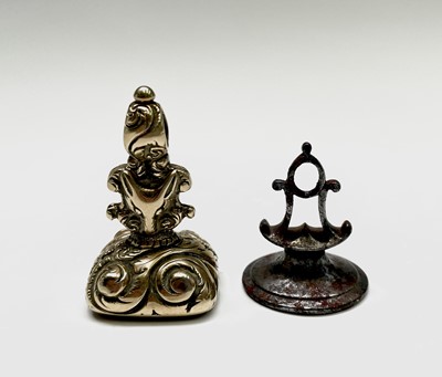 Lot 89 - An 18th-century steel seal with an armorial...